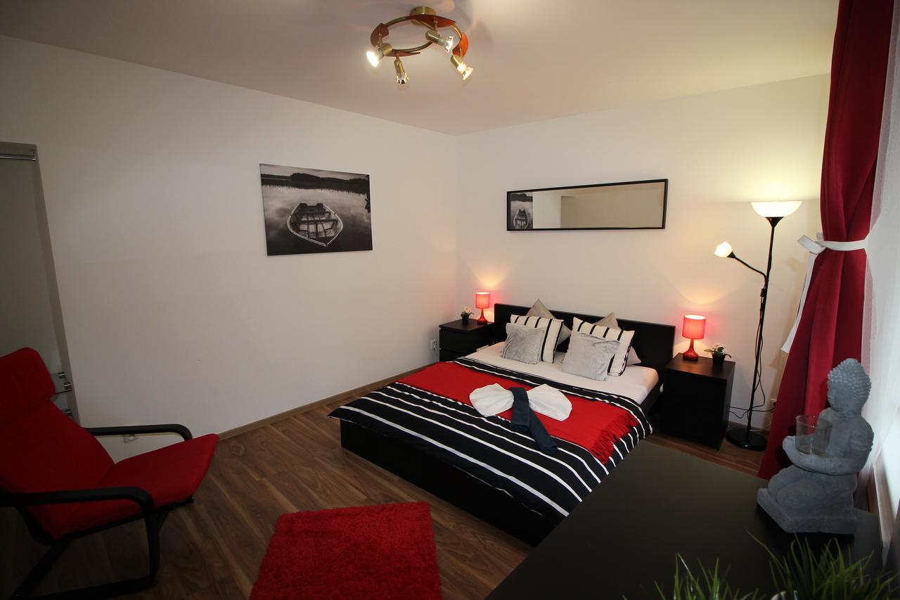 Smart City Prague Apartment מראה חיצוני תמונה