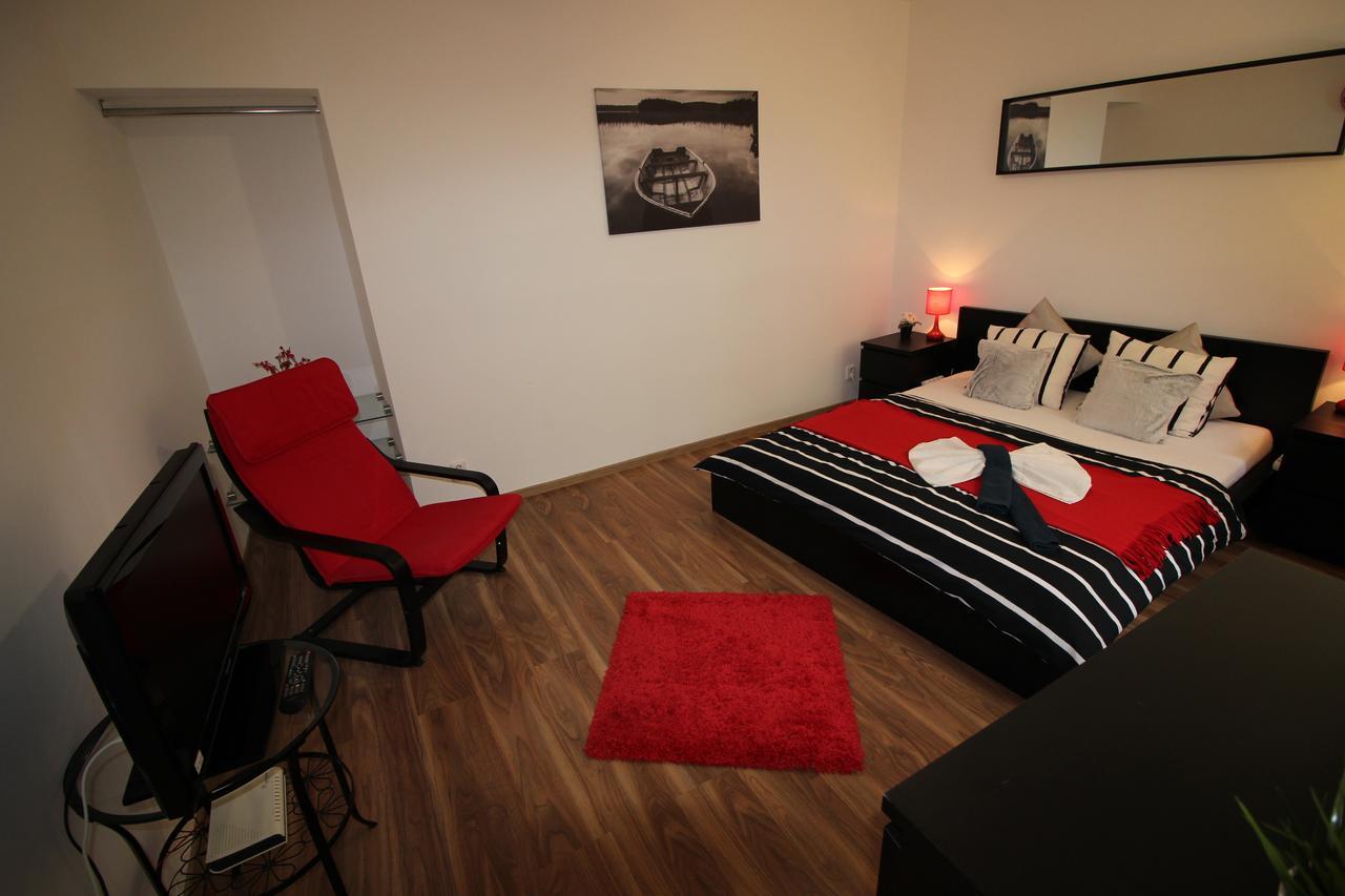 Smart City Prague Apartment מראה חיצוני תמונה